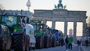 Bloqueos de carreteras y marchas en toda Alemania: miles de agricultores salen a protestar contra el Gobierno