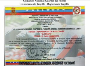 Libro de Chávez Frases y Pensamientos “El Legado” recibió reconocimiento del Destacamento Trujillo de la Guardia del Pueblo