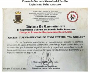 Libro de Chávez Frases y Pensamientos “El Legado” recibió reconocimiento del Regimiento Delta Amacuro de la Guardia del Pueblo