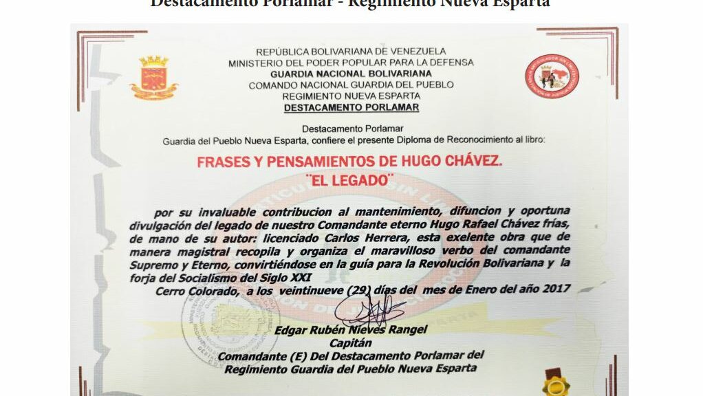 Libro de Chávez Frases y Pensamientos “El Legado” recibió reconocimiento del Destacamento Porlamar de la Guardia del Pueblo