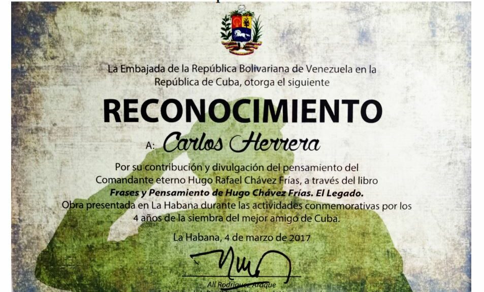 Libro de Chávez Frases y Pensamientos “El Legado” recibió reconocimiento de la Embajada de Venezuela en Cuba