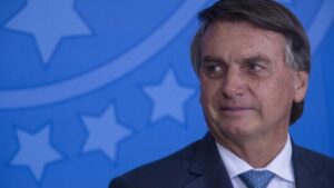 Supremo de Brasil prorroga una investigación que apunta a Bolsonaro por desinformación