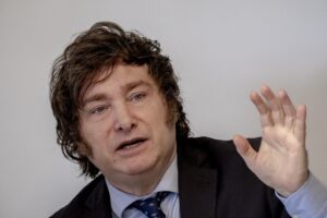 Milei enfrenta su primer paro general a 45 días de su mandato