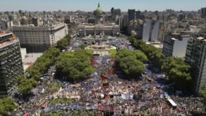 De 40.000 a 600.000 personas oscilan las cifras de asistencia a la marcha en Buenos Aires