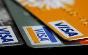 Visa gana 4.890 millones de dólares en su primer trimestre fiscal, un 17 % más