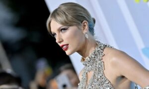 Redes sociales suprimen la búsqueda ´Taylor Swift IA´ tras filtración de imágenes falsas