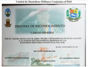 Libro de Chávez Frases y Pensamientos “El Legado” recibió reconocimiento de la Unidad de Maniobras Militares Conjuntas el PAO