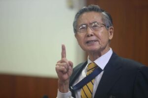 Exasesor de Fujimori es condenado a más de 19 años de cárcel por matanzas de 1992 en Perú