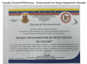 Libro de Chávez Frases y Pensamientos “El Legado” recibió reconocimiento del Destacamento Los Teques Regimiento Miranda