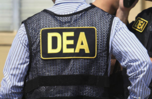AP: EE.UU. envió a Venezuela agentes de la DEA para espiar a funcionarios del gobierno