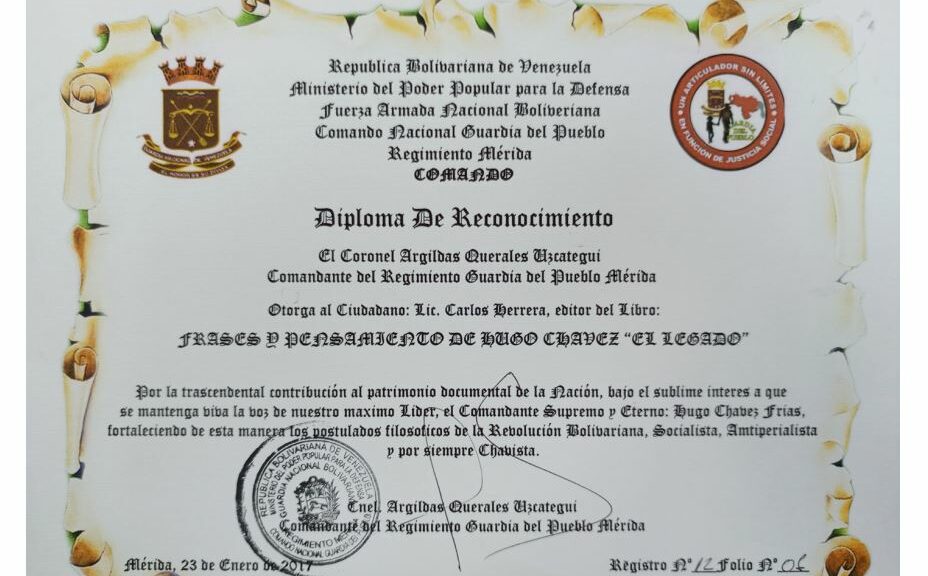 Libro de Chávez Frases y Pensamientos “El Legado” recibió reconocimiento del Comando Nacional Guardia del Pueblo Regimiento Mérida