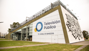 Gobierno argentino interviene todos los medios estatales durante un año