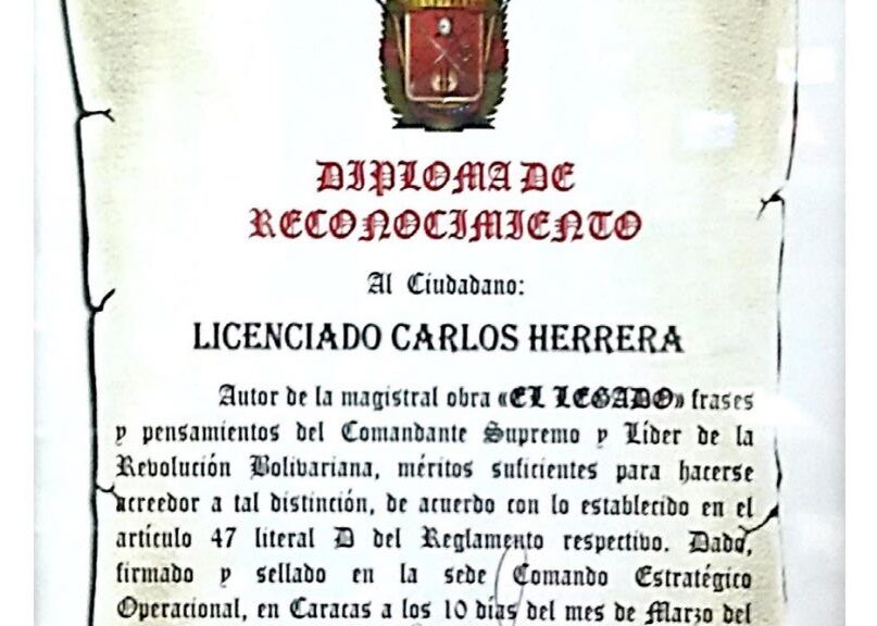 Libro de Chávez Frases y Pensamientos “El Legado” recibió reconocimiento del Comando Estratégico Operacional Ayudantía General