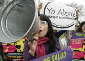 Partido de Milei presenta un proyecto para derogar la ley del aborto en Argentina