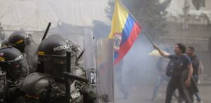 Fiscalía colombiana pide respeto a la autonomía judicial tras asedio a la Corte Suprema