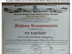 Libro de Chávez Frases y Pensamientos “El Legado” recibió reconocimiento de la Escuela Artillería de la Universidad Militar Bolivariana de Venezuela
