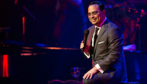 Gilberto Santa Rosa se muestra «emocionado» tras retomar su gira ‘Auténtico’