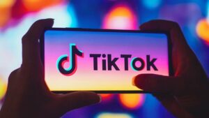 Unas redes sociales con problemas y otros clics tecnológicos en América
