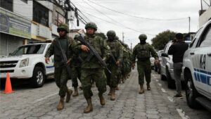 Más de 8.000 detenidos en 37 días de «conflicto armado» en Ecuador contra la criminalidad