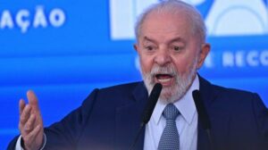 Lula recibe a la FIFA y afirma que Brasil está capacitado para albergar el Mundial de 2027