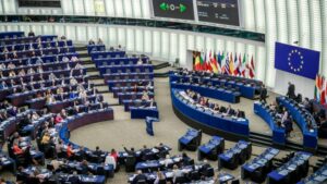 Parlamento Europeo aprobó la primera Ley de Inteligencia Artificial