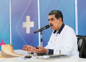 Maduro denuncia a Leopoldo López y Álvaro Uribe de planear «ataques terroristas»