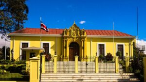 Costa Rica insta a Venezuela a cesar la persecución contra dirigentes de oposición