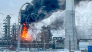 Servicio de Seguridad de Ucrania reivindica los ataques contra refinerías de petróleo rusas
