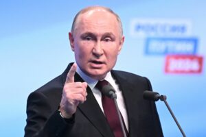 Putin sugiere que Ucrania está detrás del atentado terrorista en Moscú