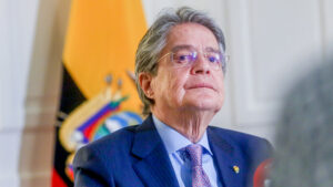 Lasso se niega a responder preguntas al rendir versión en caso ‘Metástasis’ en Ecuador