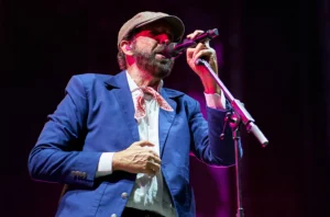 Juan Luis Guerra lanza la banda sonora original de ´Capitán Avispa´, su primera película