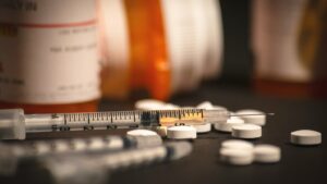 Informe revela al menos 30 muertes asociadas a consumo de fentanilo en Colombia en 10 años
