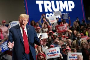 Descartan a la mayoría de potenciales jurados en el arranque del juicio contra Trump