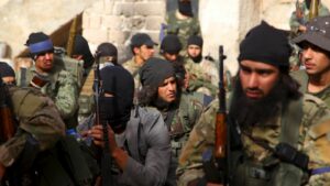 Irak afirma que mató a dos líderes de Estado Islámico en una operación en norte del país