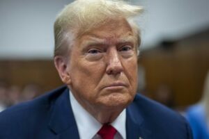 Juez rechaza el recurso de Trump a multa de 83 millones por difamar a la escritora Carroll