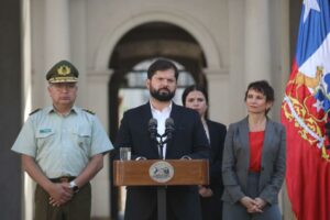 Chile decreta duelo nacional tras el asesinato de tres carabineros