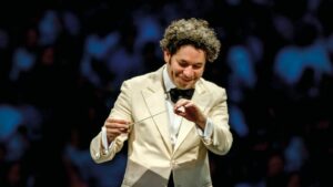 Dudamel y la Phil interpretarán en mayo ‘Fidelio’ en el Liceu y a Dvořák en Barcelona