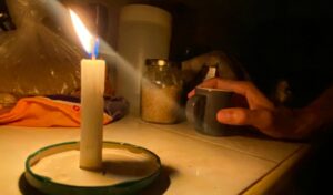 Ecuador confía en reducir duración de los apagones con el suministro eléctrico de Colombia