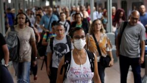 Estudio dice que casi cuatro de cada diez muertes en México por covid-19 pudieron evitarse