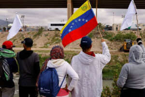Colombia se prepara para regularizar a 600.000 migrantes, la mayoría de ellos venezolanos