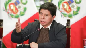 Pedro Castillo acusa al Congreso peruano de vulnerar su derecho a recibir pensión vitalicia