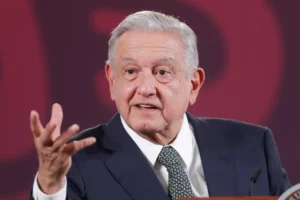 López Obrador niega que habrá más migrantes deportados a México por restricciones en EEUU
