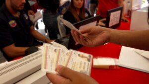 Saime advierte que Consulados venezolanos en el extranjero no pueden realizar trámites de cedulación
