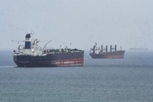Reuters: EE. UU. permitirá a empresas extranjeras en Venezuela obtener licencias petroleras pese a las sanciones