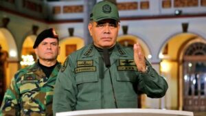 Padrino López asegura que “cualquier cosa puede pasar” de cara a las elecciones presidenciales