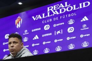 Ronaldo rechaza una oferta de 28,7 millones para vender el Valladolid a una constructora