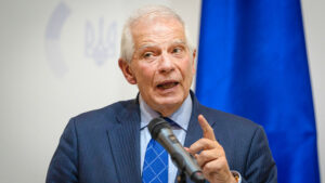 Borrell recuerda que las decisiones de la CPI son de obligado cumplimiento
