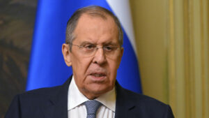 Lavrov reacciona a las palabras de Stoltenberg de permitir que Kiev ataque a Rusia con armas occidentales