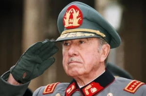 Muere abogado chileno que interpuso la primera querella por lesa humanidad contra Pinochet