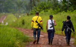 Herido concejal tras pisar una mina de disidencias de las FARC en el suroeste de Colombia